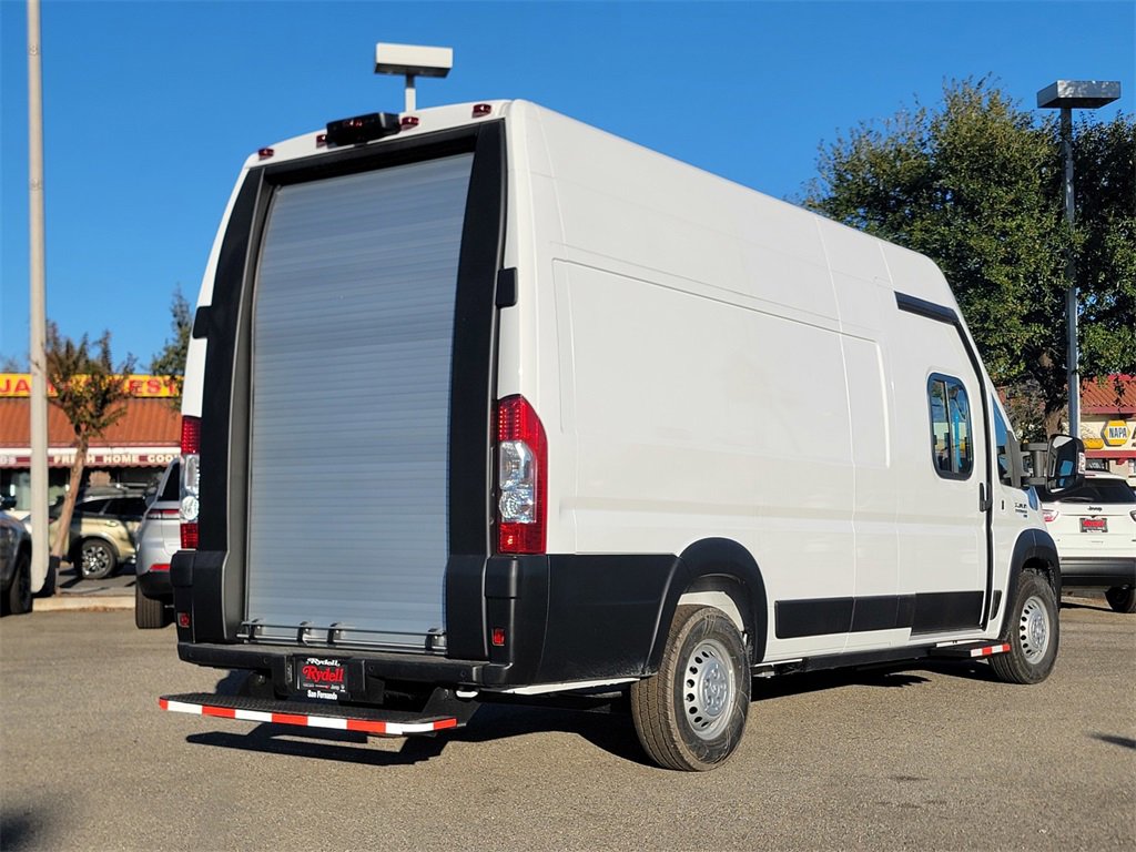 New 2024 RAM ProMaster 3500 w/ Delivery Van Package image 4