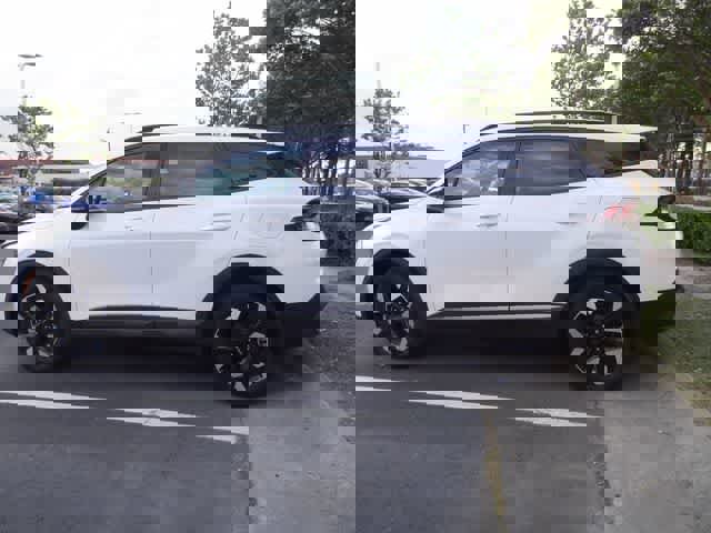 Used 2023 Kia Sportage X-Line w/ X-Line Premium Package image 8