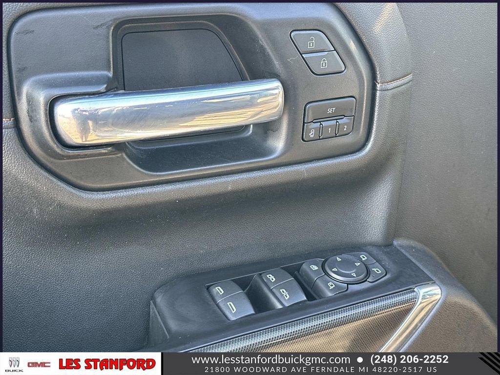 Used 2021 GMC Sierra 1500 AT4 w/ AT4 Preferred Package image 17