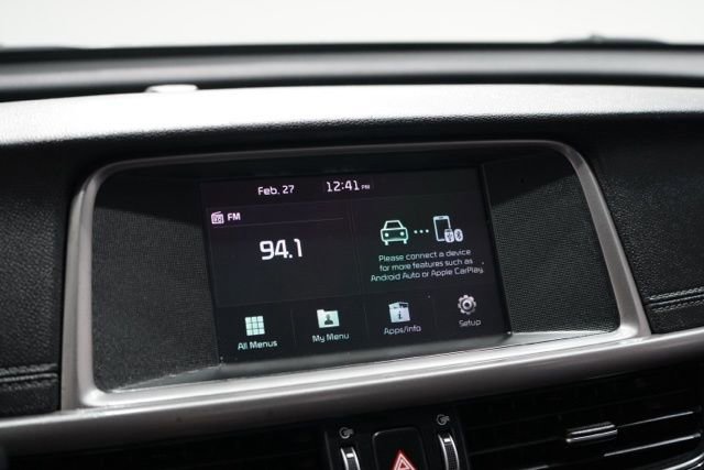 Used 2018 Kia Optima S image 24