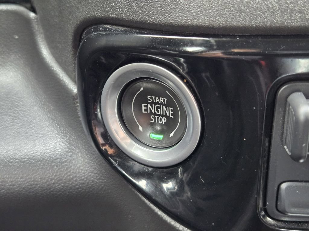 Used 2022 GMC Sierra 1500 SLT image 19