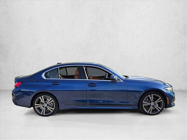 Used 2024 BMW 330i Sedan w/ Premium Package RWD image 4
