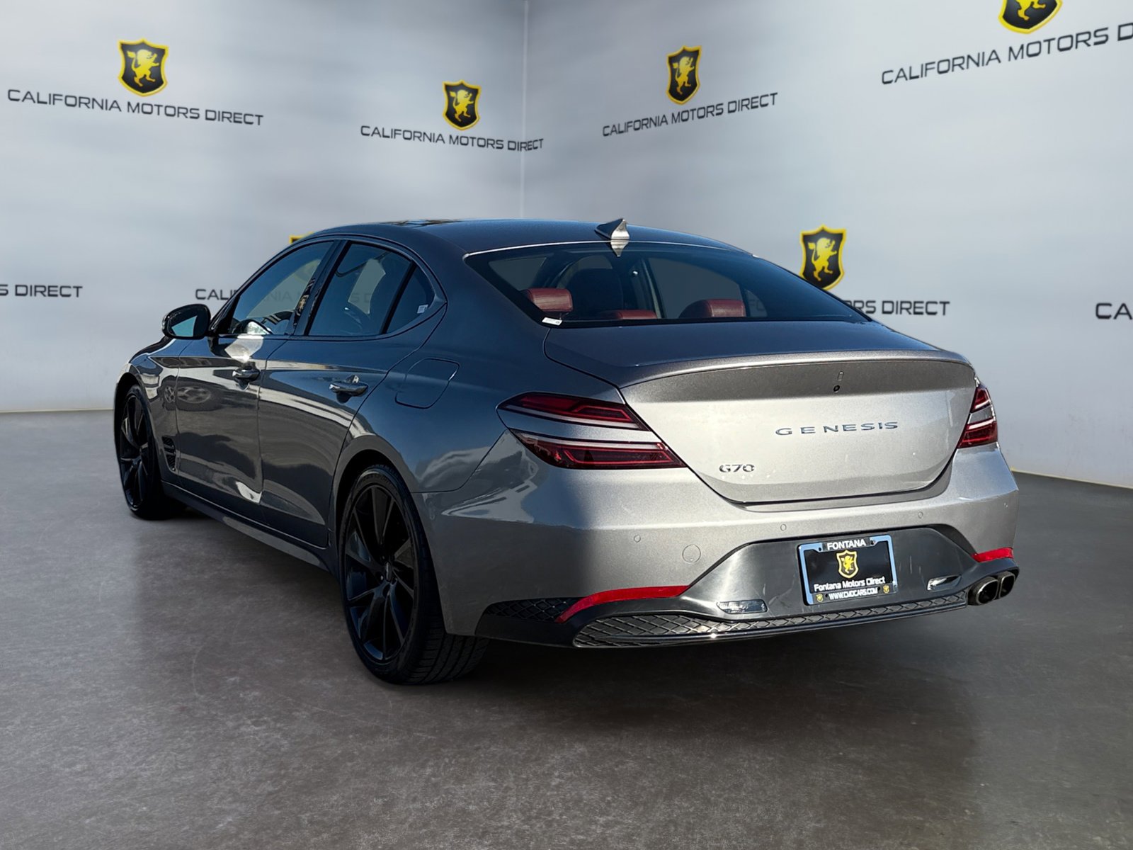 Used 2023 Genesis G70 2.0T w/ Sport Prestige Package image 3