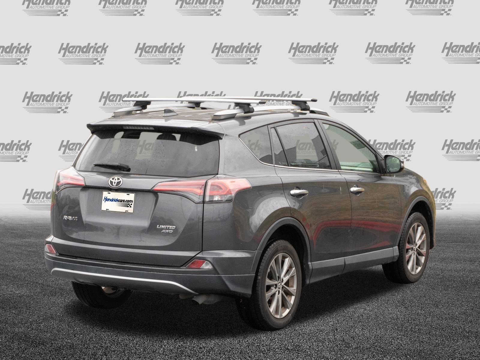 Used 2018 Toyota RAV4 Limited image 9