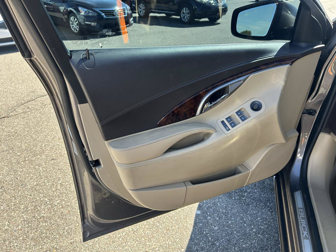 Used 2012 Buick LaCrosse Premium FWD image 14