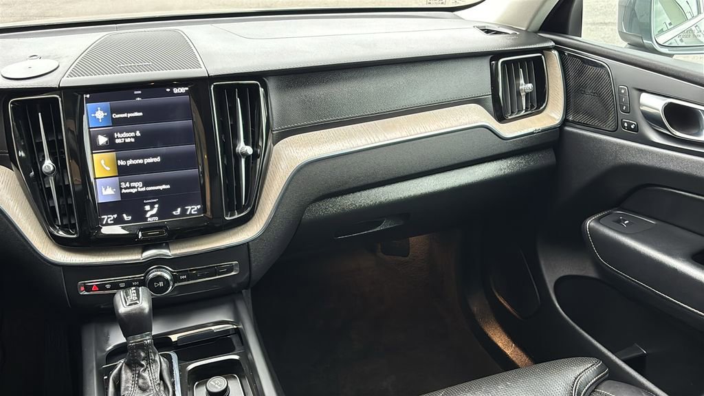 Used 2021 Volvo XC60 T5 Inscription w/ Climate Package image 8