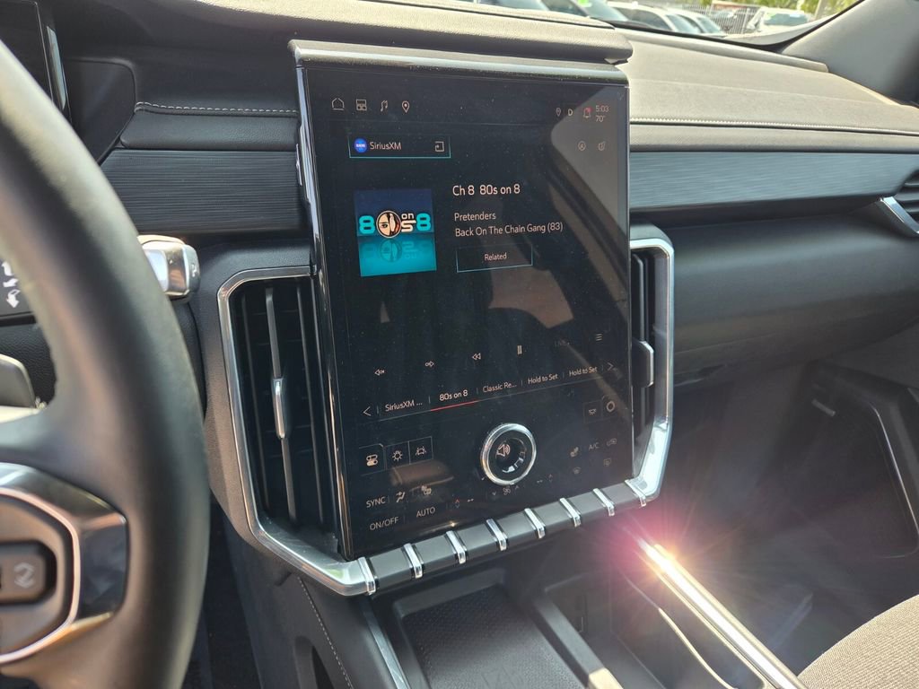 Certified 2025 GMC Acadia Elevation image 25