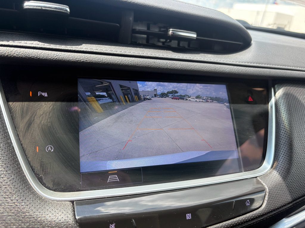 Used 2021 Cadillac XT5 Luxury w/ LPO, Floor Liner Package FWD image 18