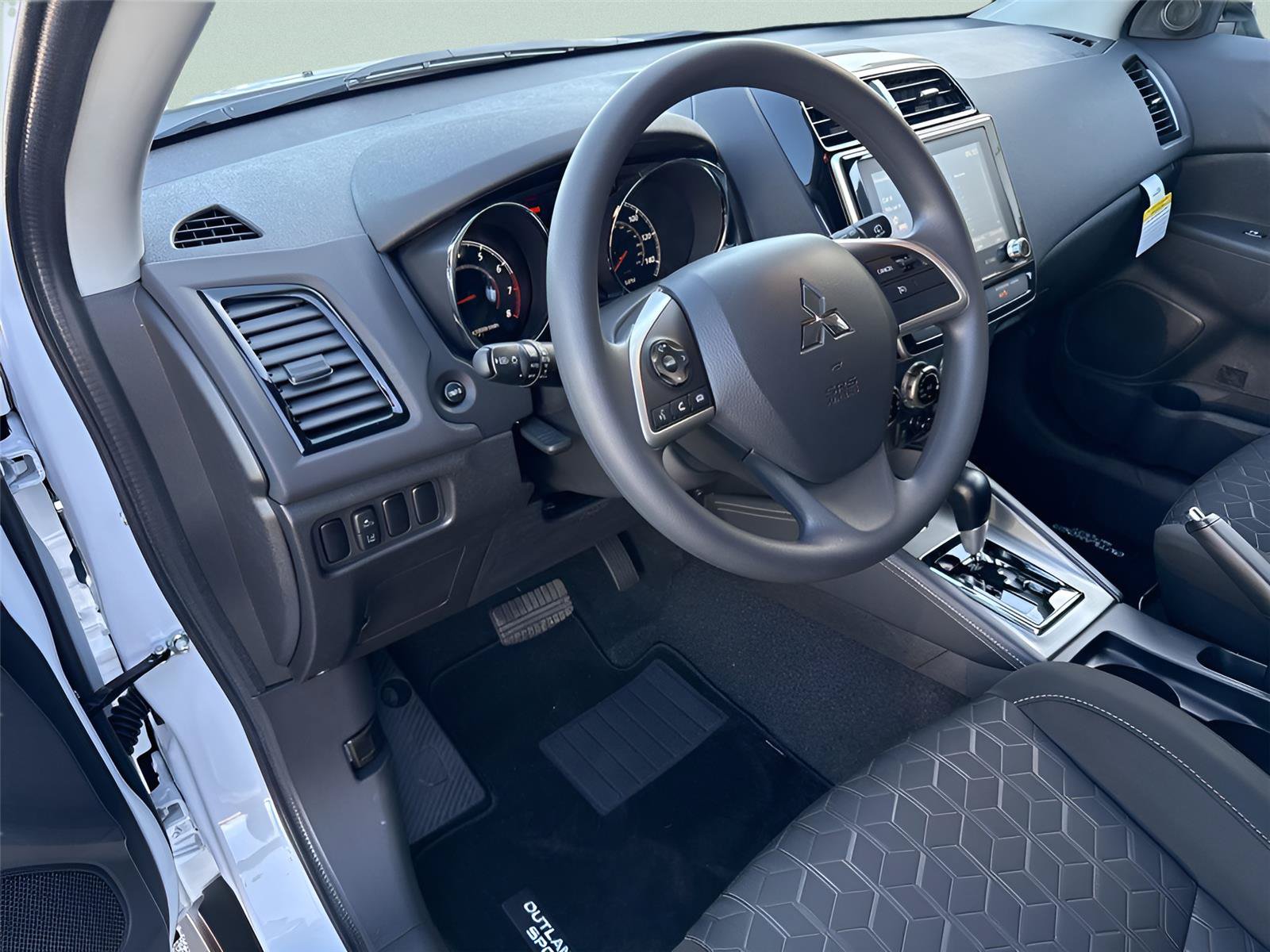 New 2026 Mitsubishi Outlander Sport ES AWD/4WD image 21