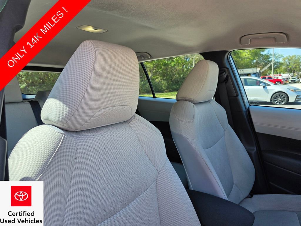 Used 2025 Toyota Corolla Cross L image 15