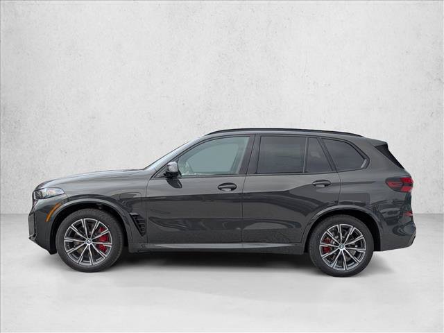New 2026 BMW X5 xDrive50e w/ M Sport Package AWD/4WD image 5