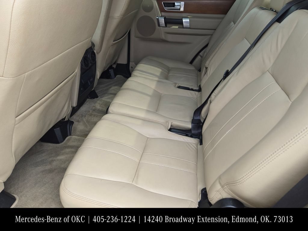 Used 2016 Land Rover LR4 HSE AWD/4WD image 23
