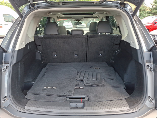 Certified 2023 Nissan Rogue SV w/ SV Premium B Package AWD/4WD image 28