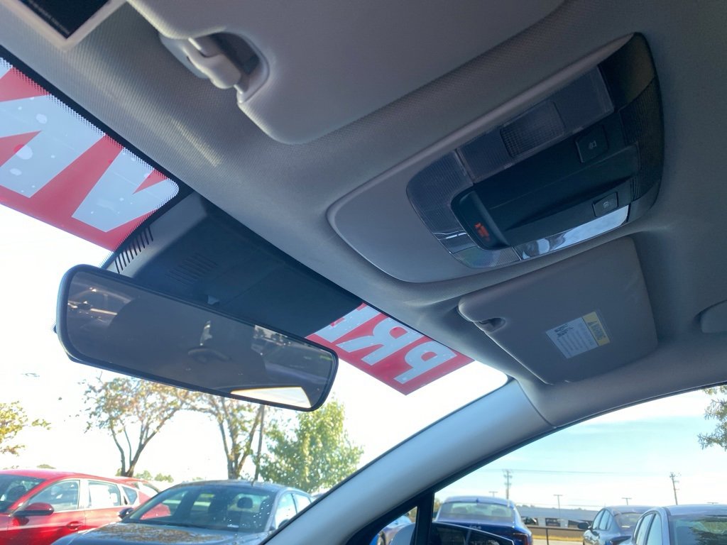 Used 2023 Kia Sportage LX image 20