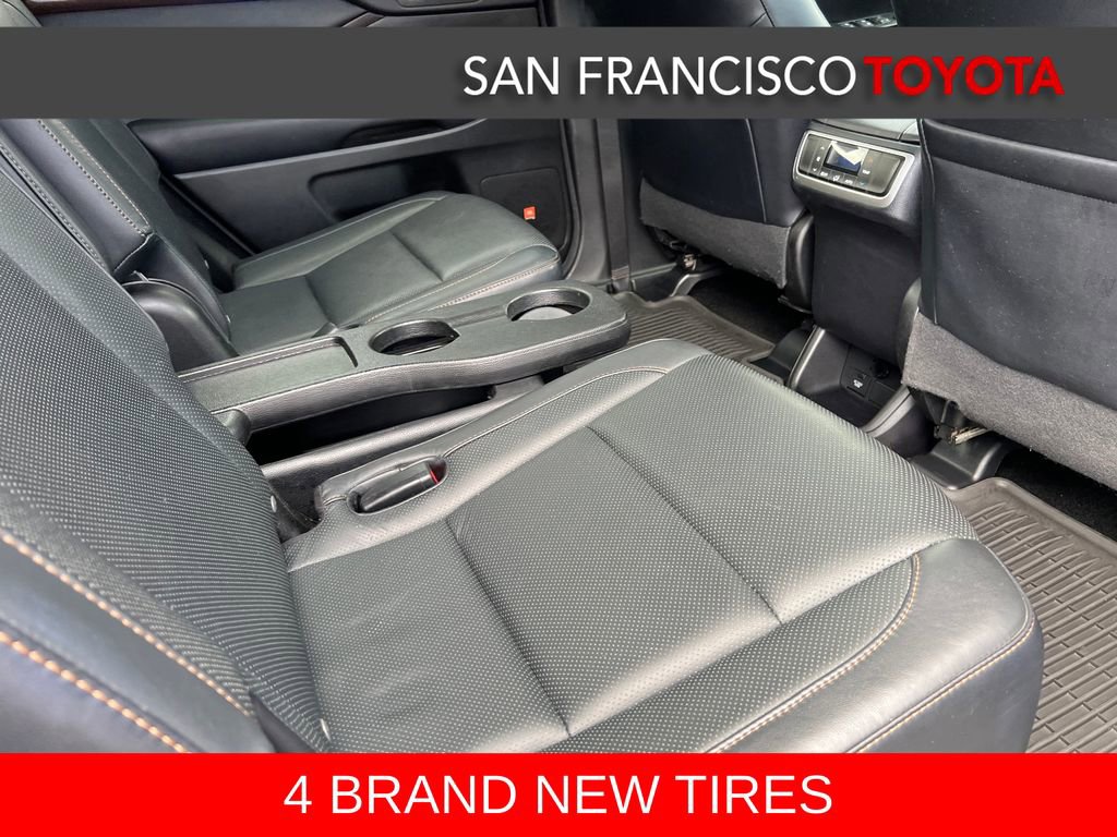 Used 2016 Toyota Highlander Limited image 20