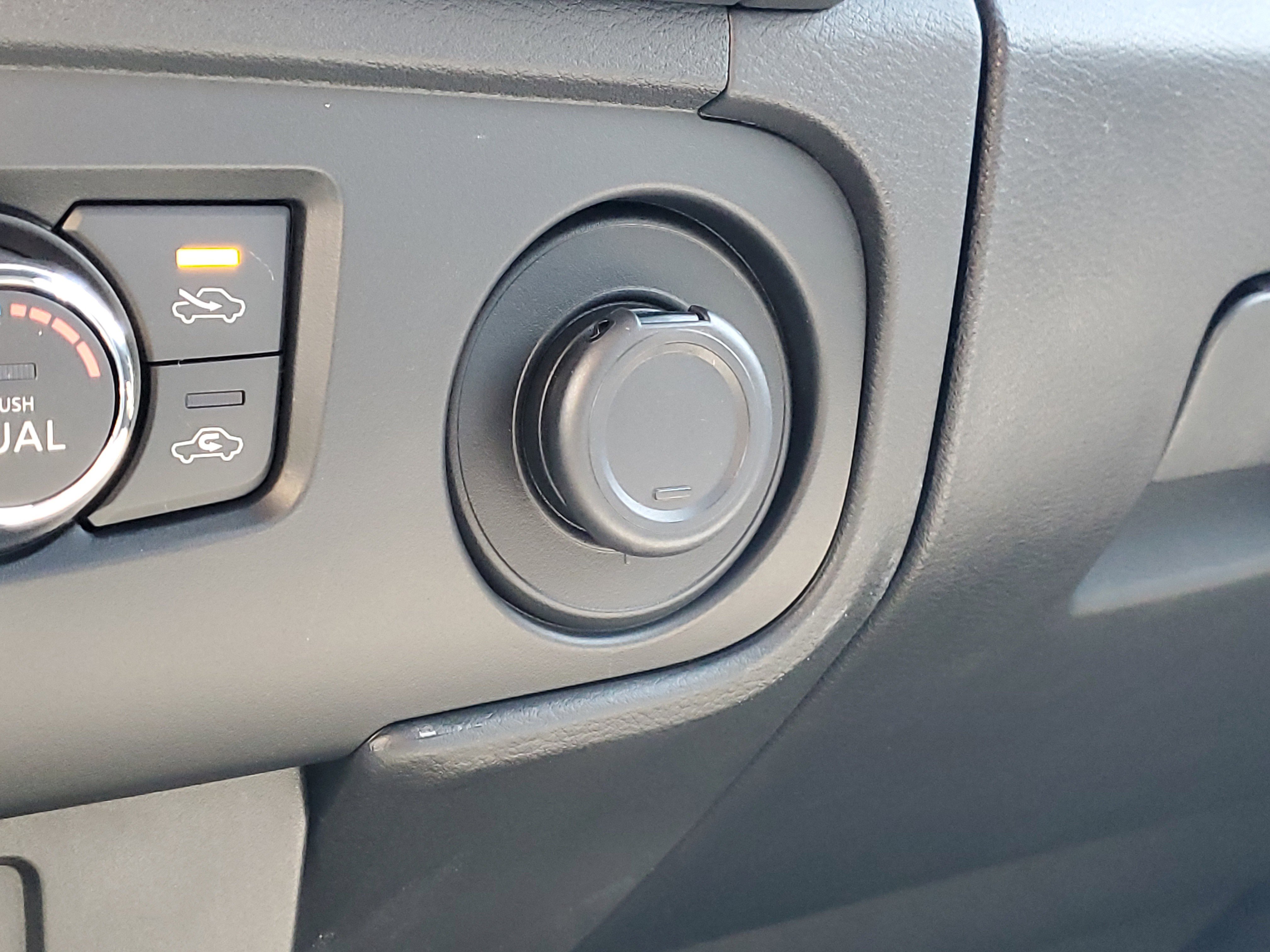 New 2026 Nissan Frontier SV AWD/4WD image 18