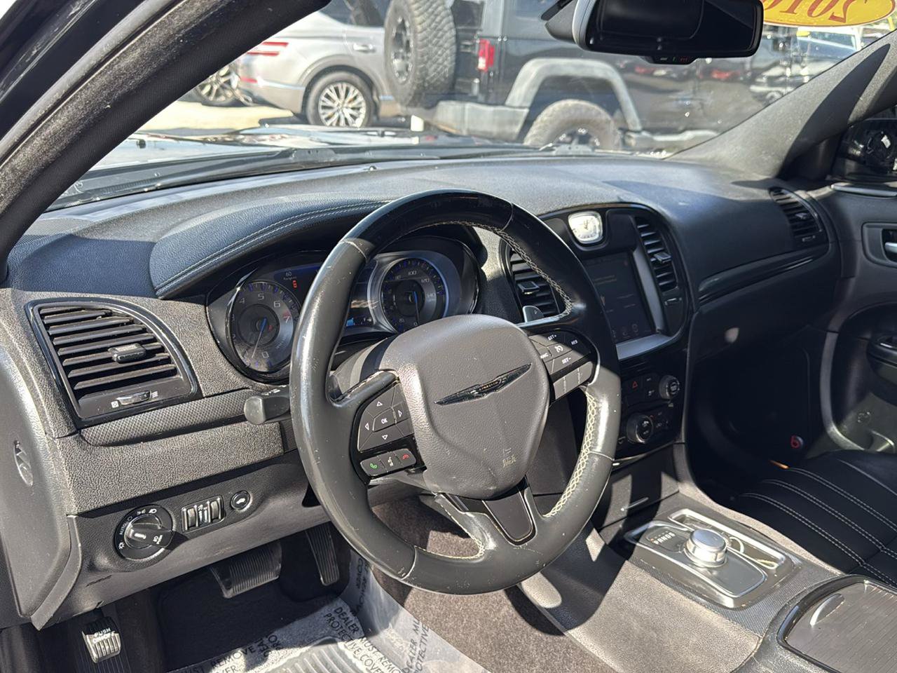 Used 2016 Chrysler 300 S w/ 300S Premium Group RWD image 8
