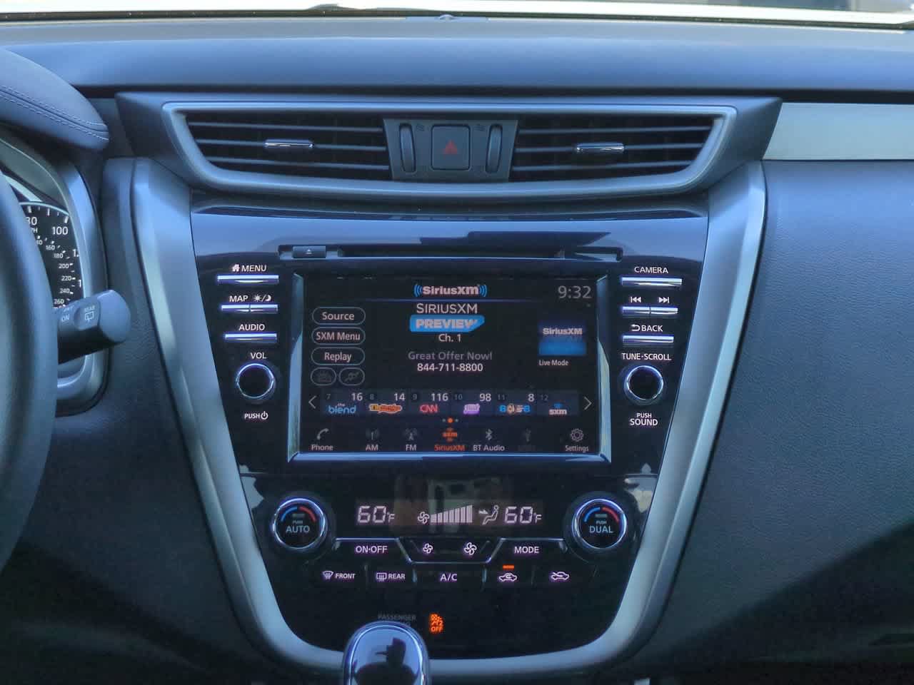 Used 2024 Nissan Murano SL FWD image 17
