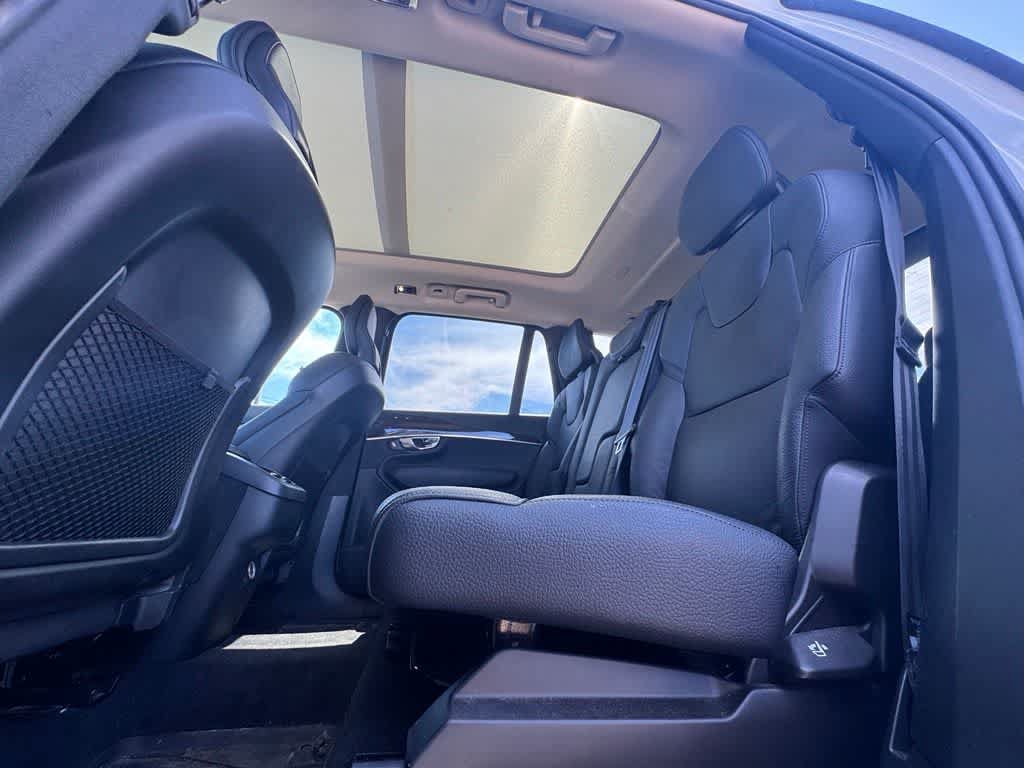 Used 2019 Volvo XC90 T6 Momentum w/ Protection Package Premier AWD/4WD image 16