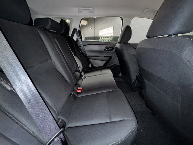 New 2026 Nissan Rogue S image 7