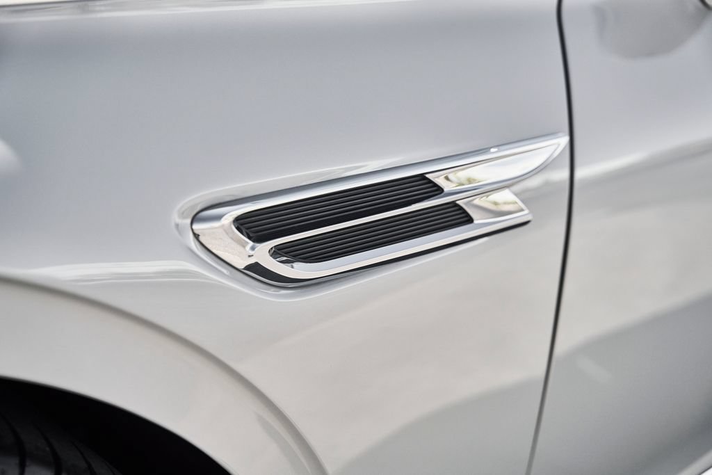 Used 2022 Bentley Flying Spur W12 AWD/4WD image 8