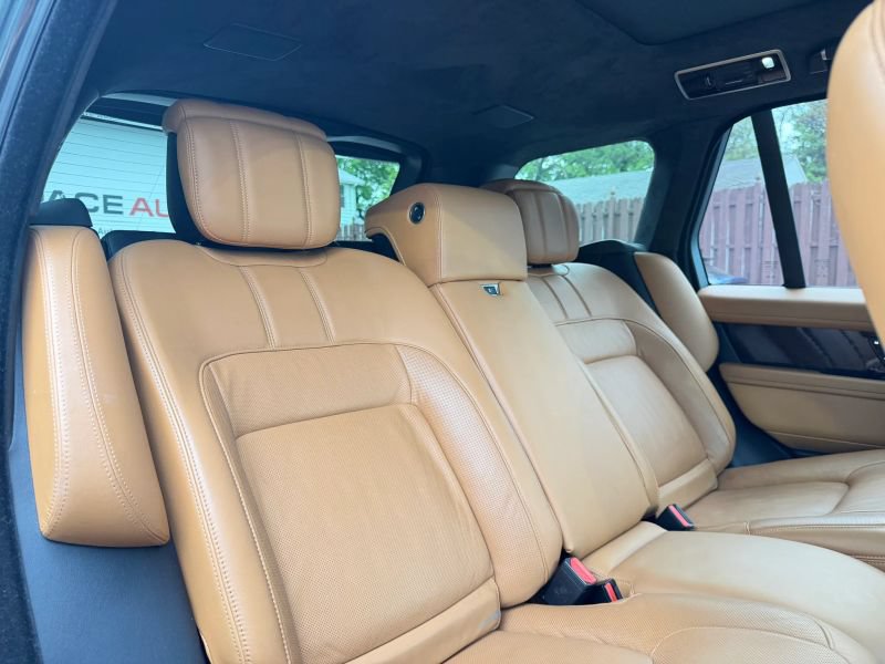 Used 2020 Land Rover Range Rover Autobiography AWD/4WD image 29