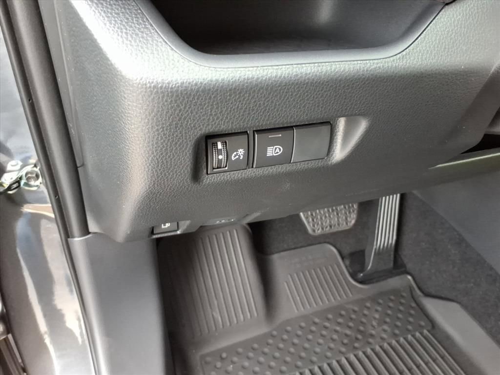 New 2025 Toyota RAV4 XLE image 10