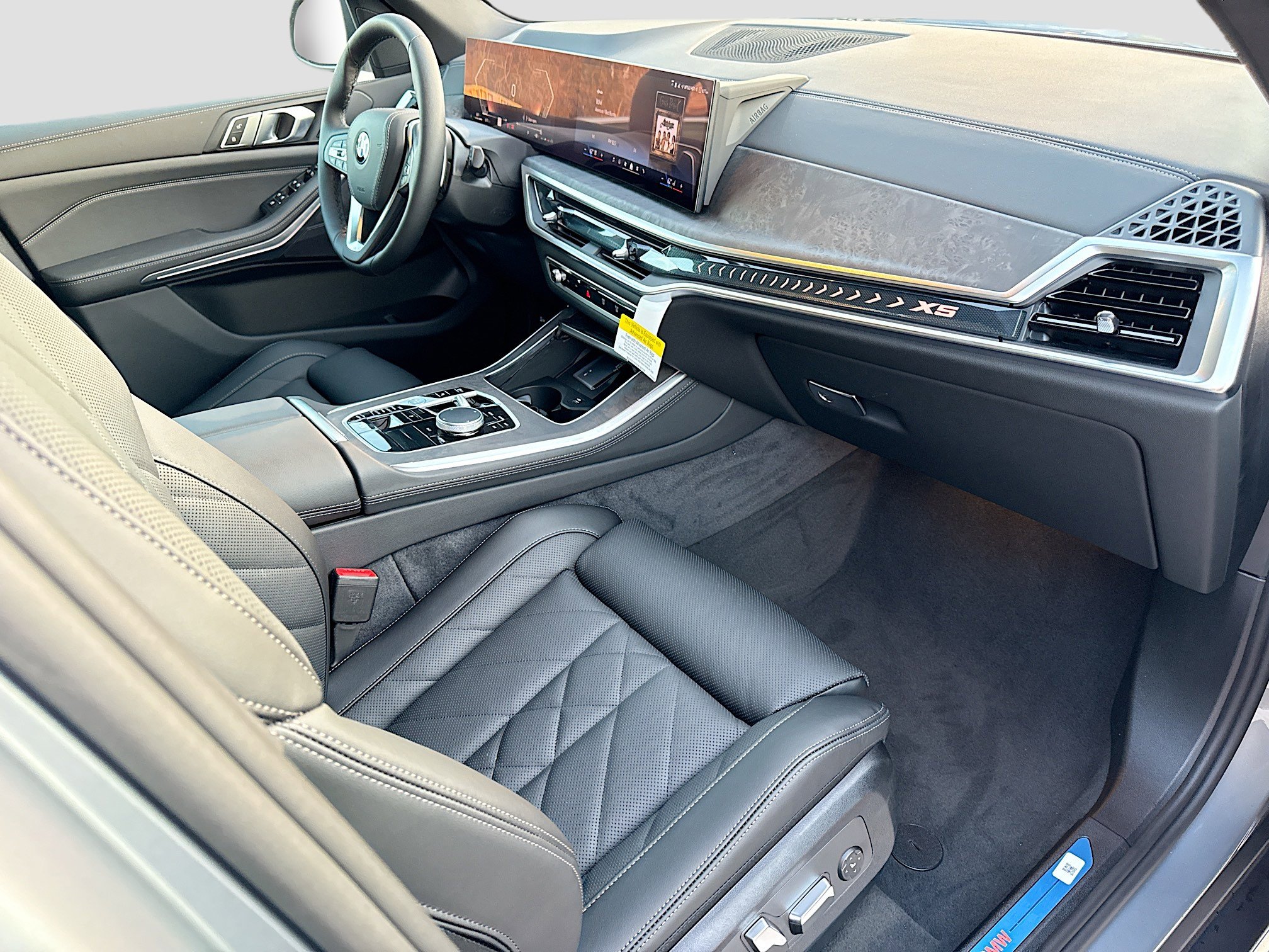 New 2026 BMW X5 sDrive40i w/ Parking Assistance Package image 15