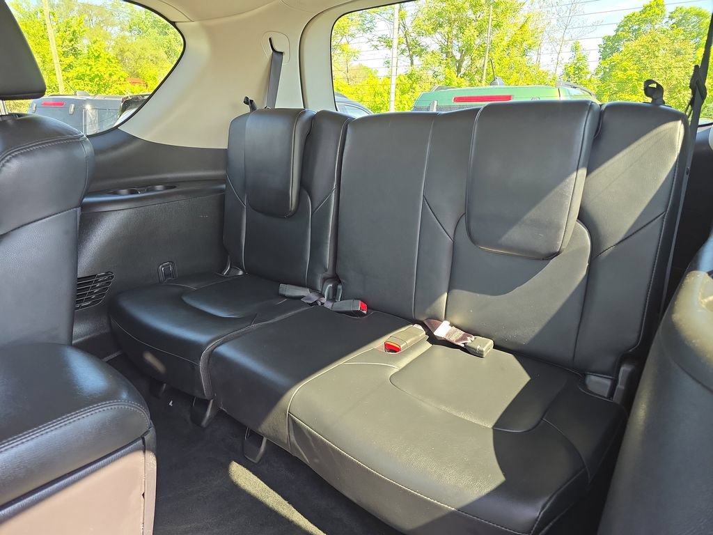 Used 2024 Nissan Armada SL w/ Captain's Chairs Package AWD/4WD image 29