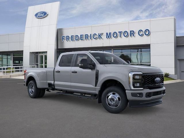 New 2026 Ford F350 XL w/ STX Appearance Package image 7