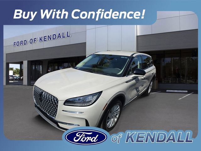 Used 2023 Lincoln Corsair FWD image 1