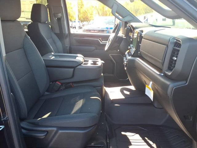 New 2026 GMC Sierra 2500 SLE w/ SLE Value Package; image 22