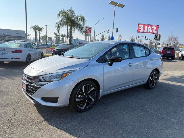 New 2025 Nissan Versa SR w/ Trunk Package FWD image 3
