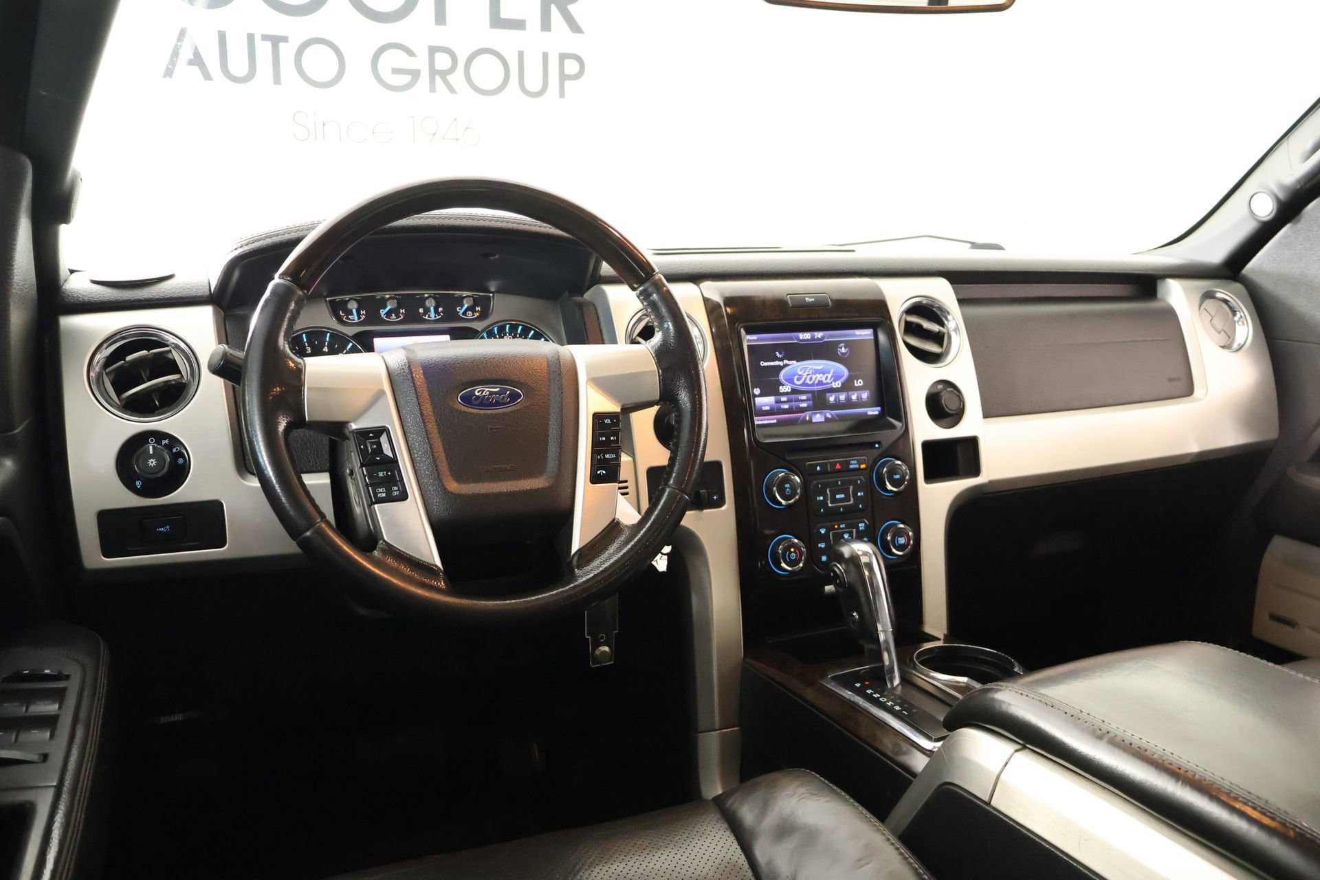 Used 2013 Ford F150 Platinum AWD/4WD image 2