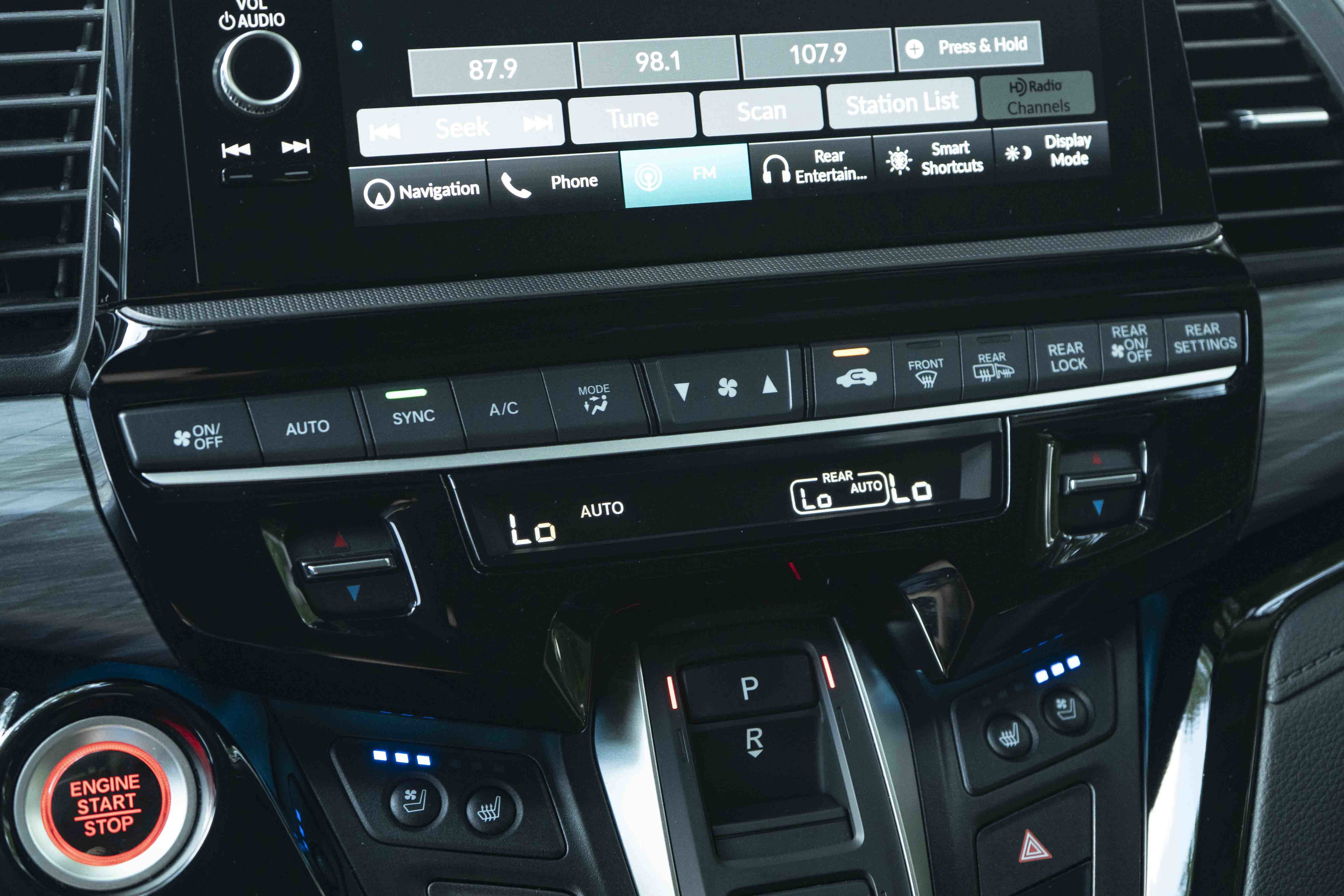 Used 2025 Honda Odyssey Elite image 32