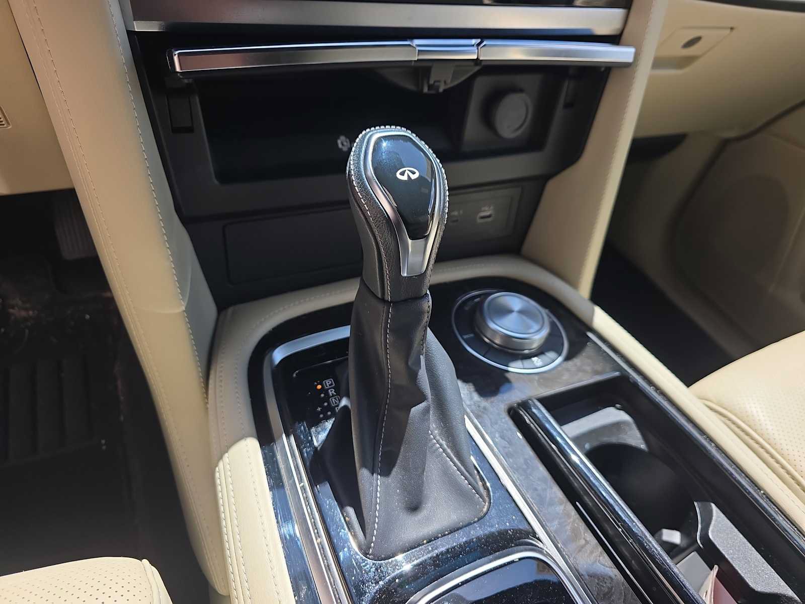 Certified 2024 INFINITI QX80 Sensory w/ All-Season Package AWD/4WD image 21
