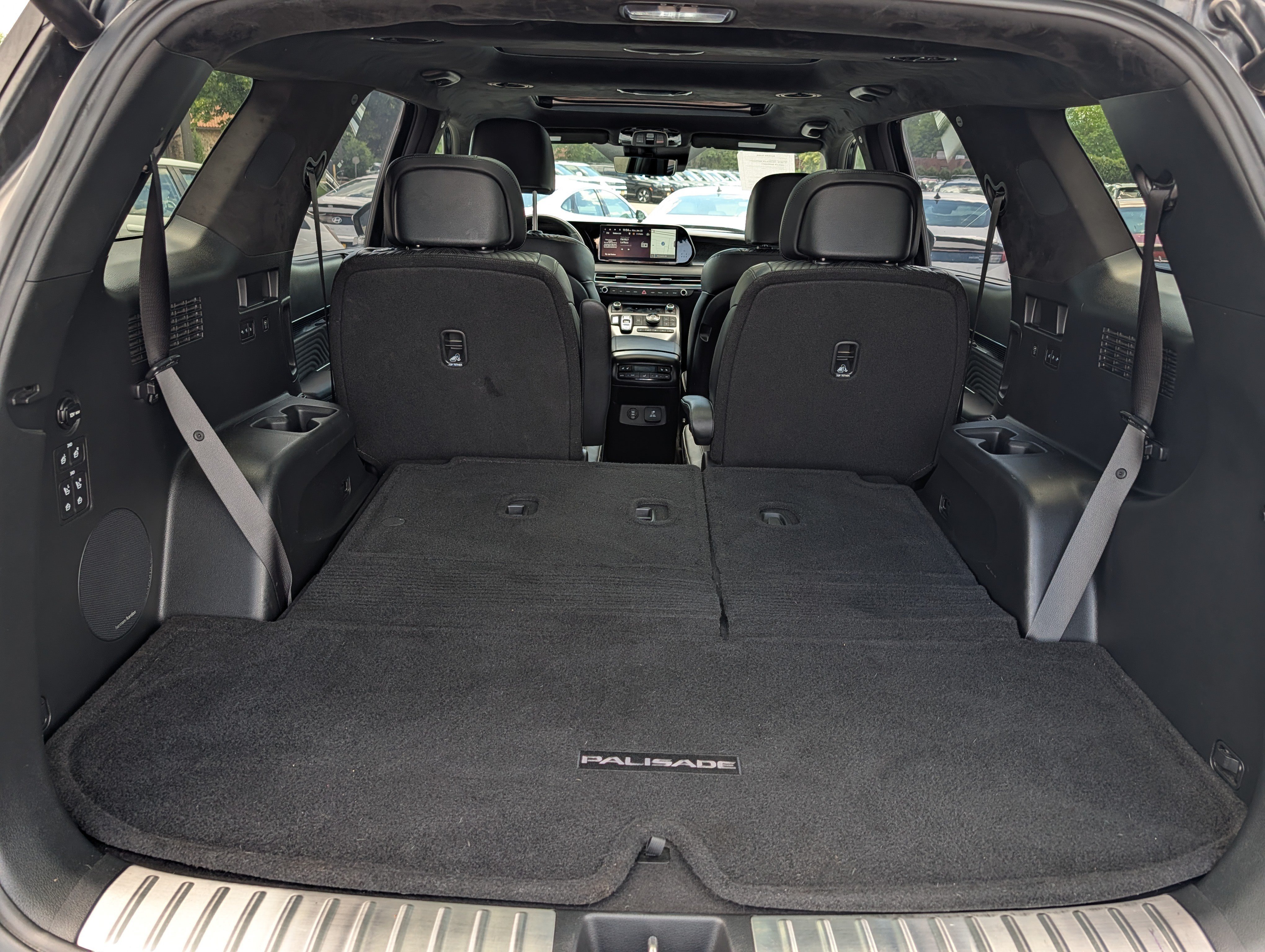 Certified 2023 Hyundai Palisade Calligraphy w/ Cargo Package AWD/4WD image 18
