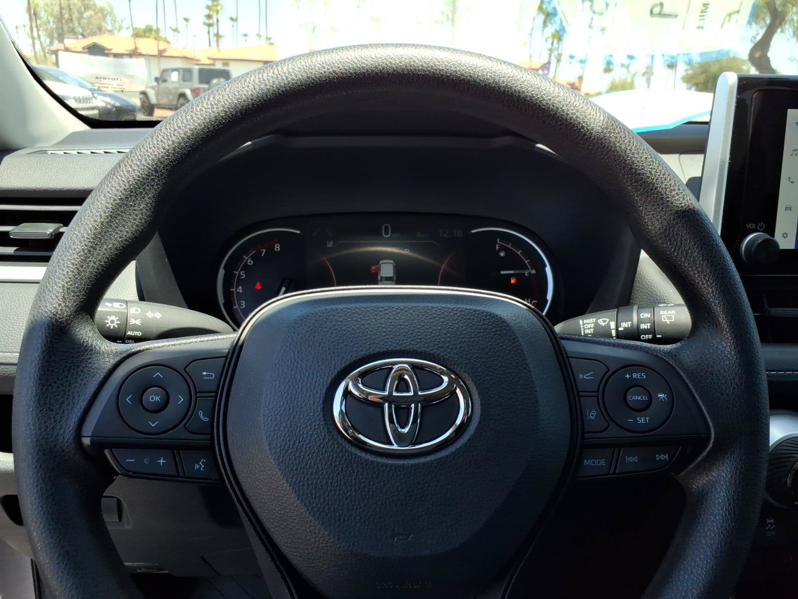 Used 2023 Toyota RAV4 XLE FWD image 26