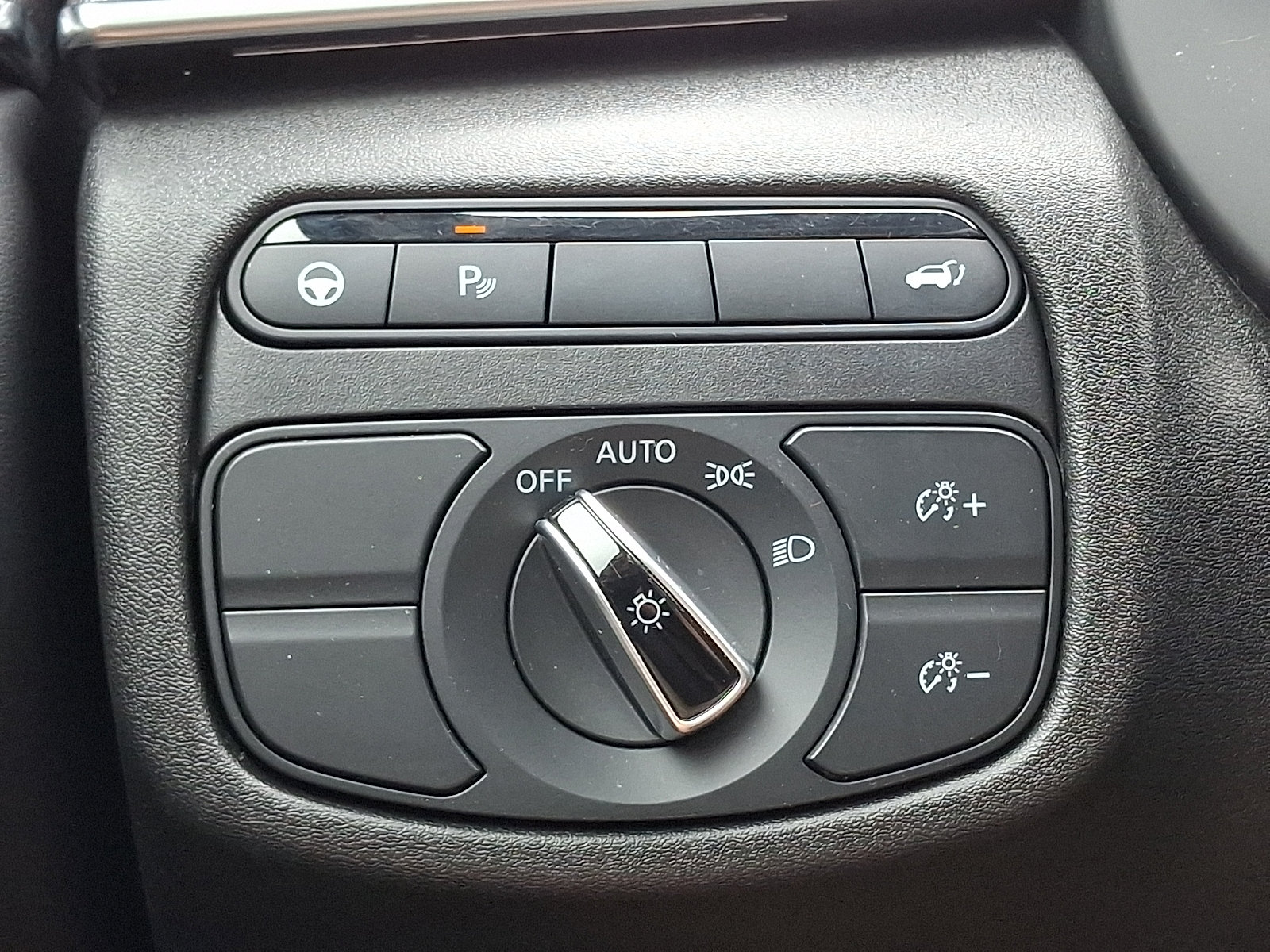 Used 2023 INFINITI QX50 Luxe AWD/4WD image 27