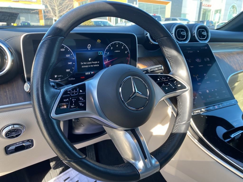 Used 2024 Mercedes-Benz GLC 300 4MATIC image 26