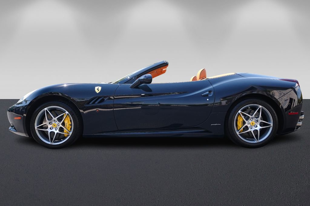 Used 2011 Ferrari California image 6