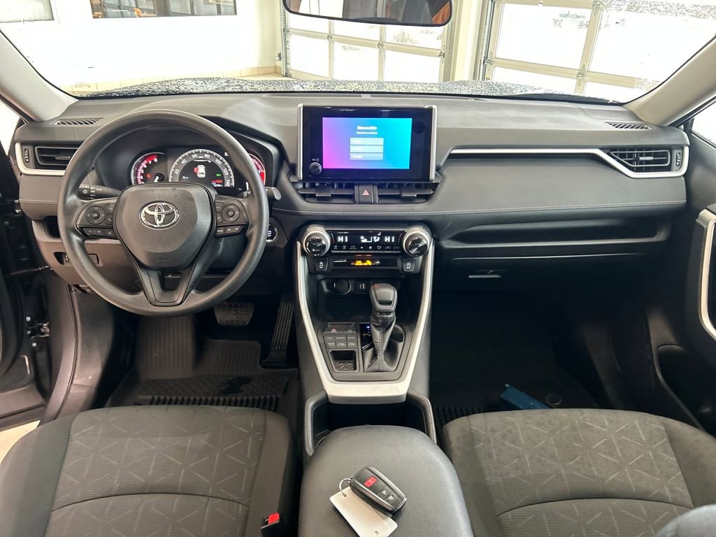 Certified 2025 Toyota RAV4 XLE AWD/4WD image 14