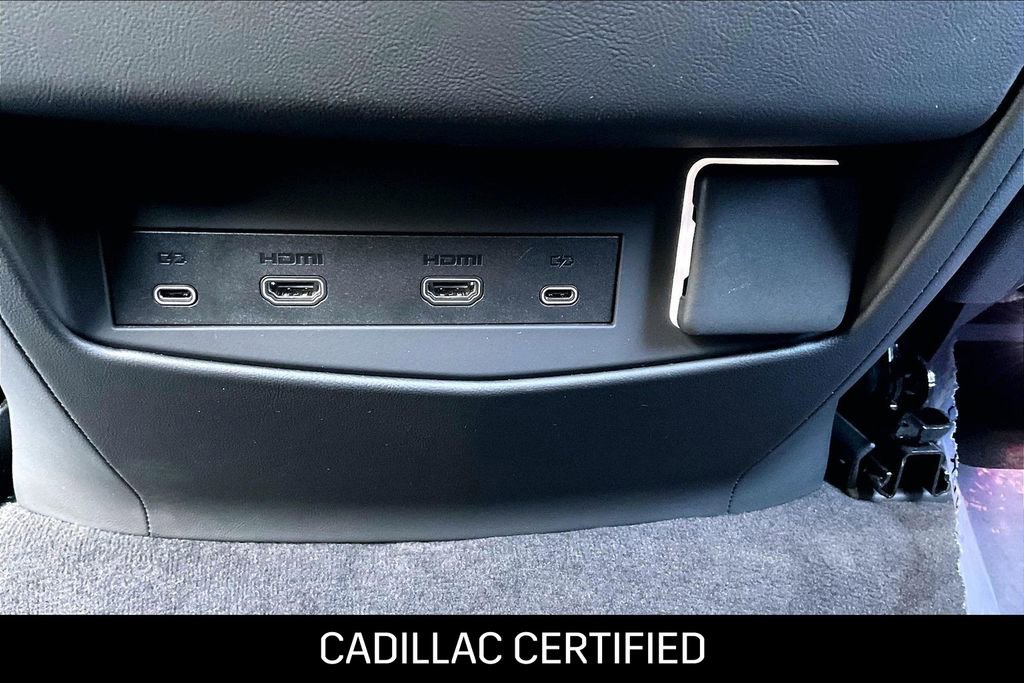 Used 2026 Cadillac Escalade ESV Sport w/ LPO, ONYX Package image 36