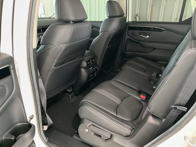 Certified 2025 Honda Pilot EX-L image 16