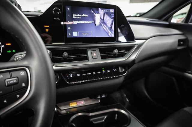 Certified 2025 Lexus UX 300h FWD w/ Accessory Package (Z2) image 16