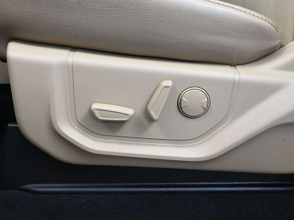 Used 2021 Ford F250 Lariat w/ Lariat Ultimate Package image 23