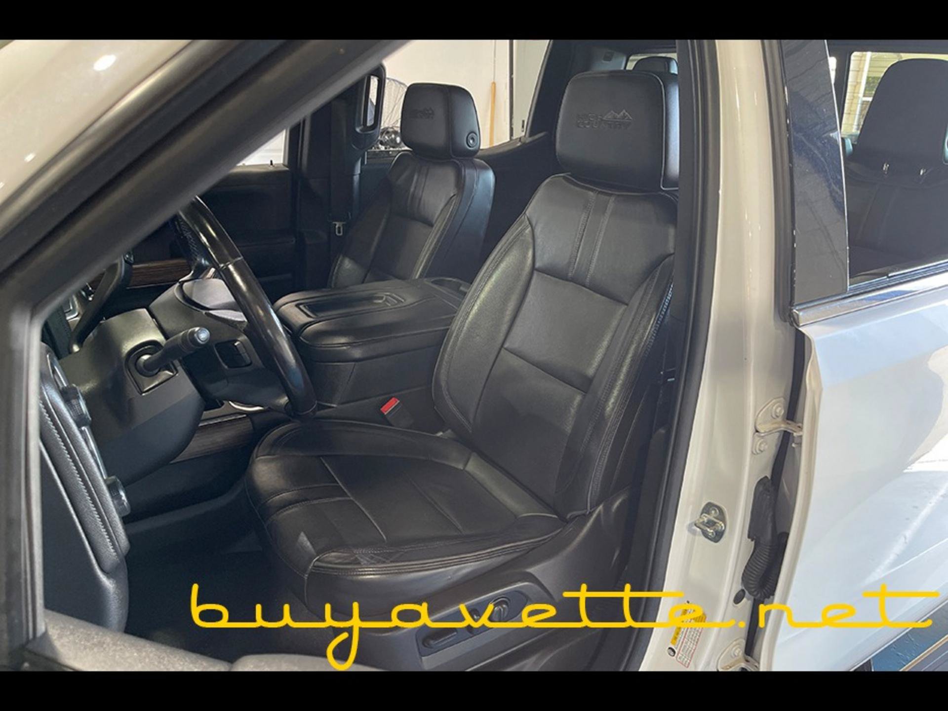Used 2021 Chevrolet Silverado 1500 High Country w/ Safety Package II AWD/4WD image 17