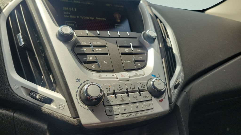 Used 2015 GMC Terrain SLE FWD image 18