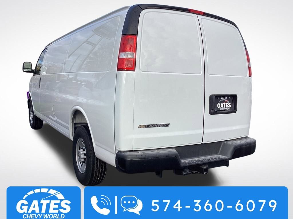 New 2025 Chevrolet Express 3500 Work Van w/ Driver Convenience Package image 3