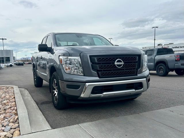 Used 2024 Nissan Titan SV w/ Accessory Utility Package image 3